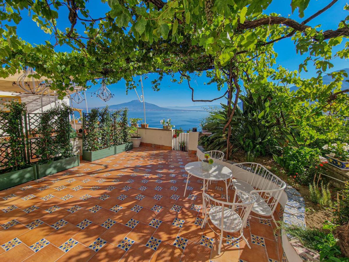 La Torretta Sea View Roomsヴィーコ・エクエンセ エクステリア 写真