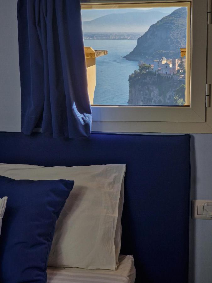 La Torretta Sea View Roomsヴィーコ・エクエンセ エクステリア 写真