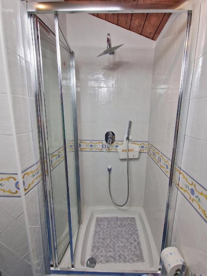 La Torretta Sea View Roomsヴィーコ・エクエンセ エクステリア 写真
