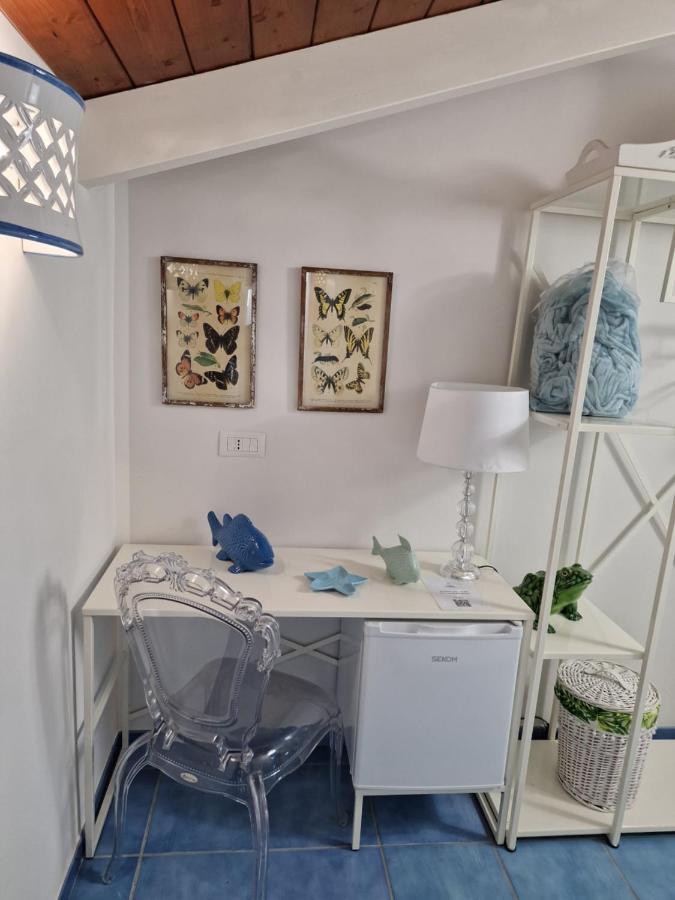 La Torretta Sea View Roomsヴィーコ・エクエンセ エクステリア 写真